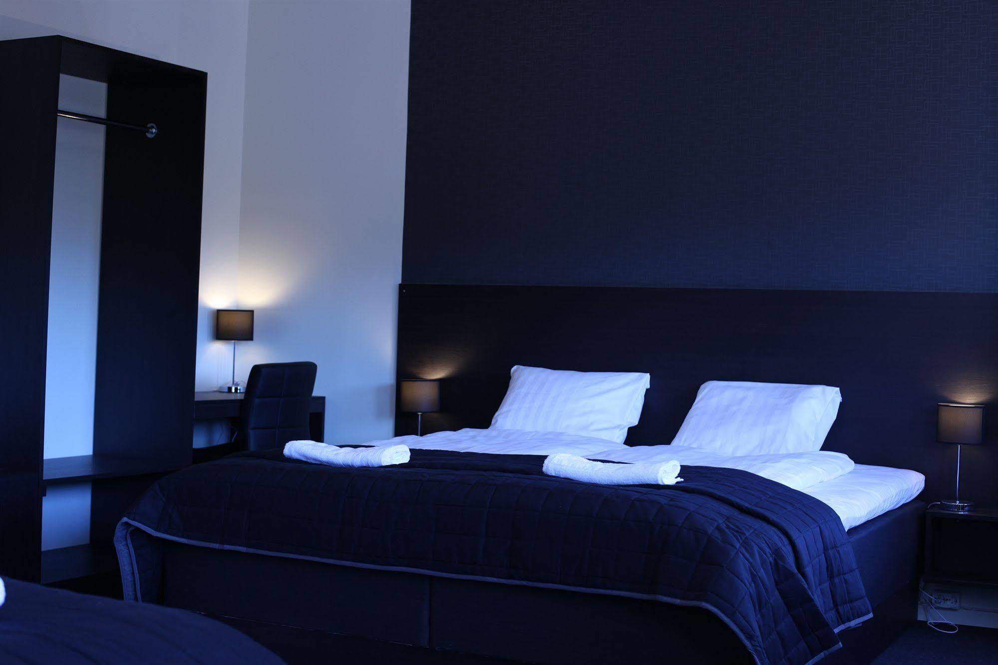 Nacka Stadshotell Bagian luar foto
