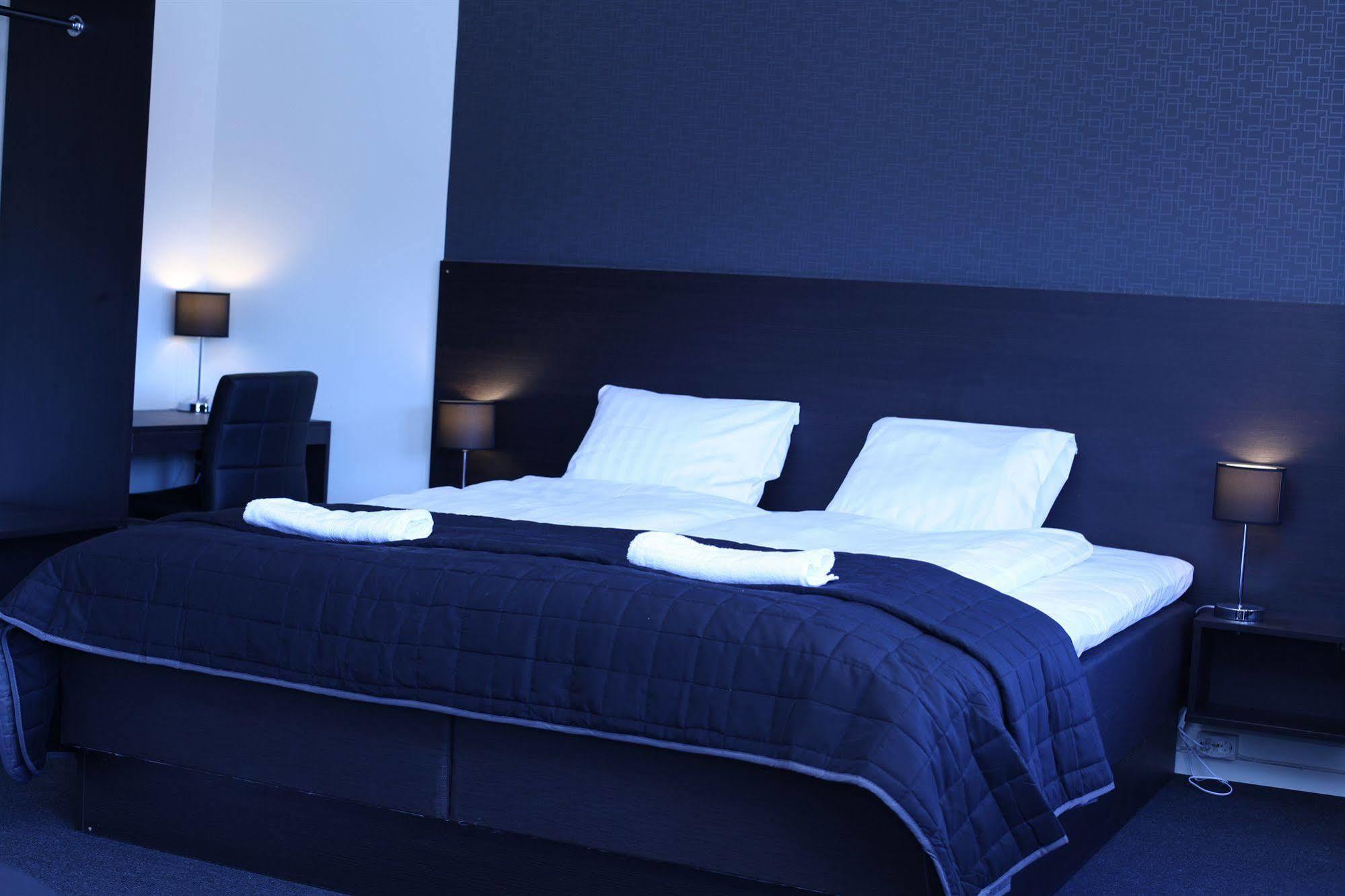 Nacka Stadshotell Bagian luar foto